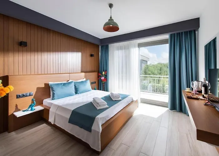 Seren By Renovu Hotel *